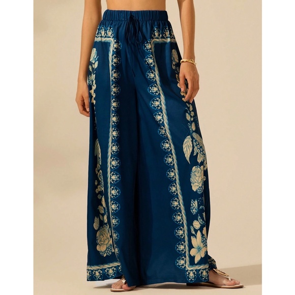 Boho Blue Floral Print Stretchy Waist Wide leg Pants - Picture 2 of 6